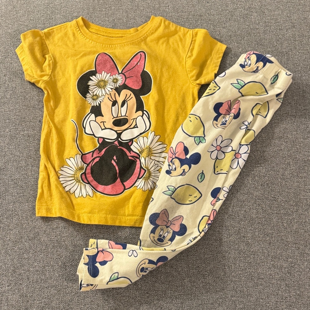 5/$15- Minnie Outfit size 4
